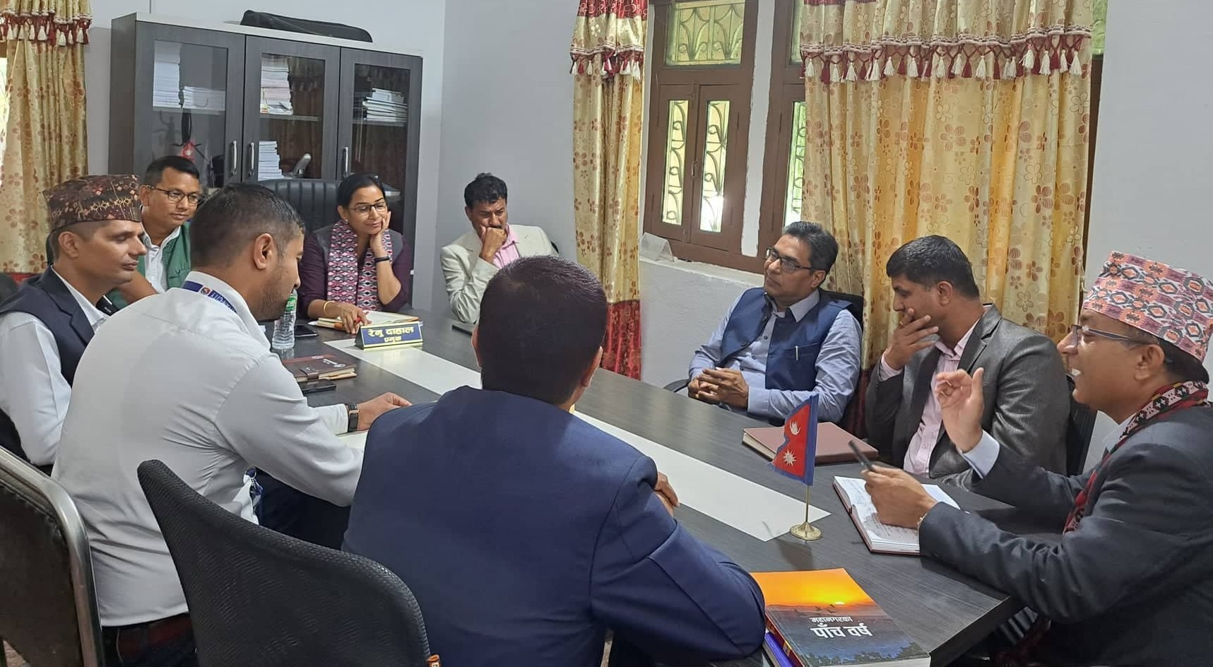 रेनुले गरेका काम सिक्न भरतपुर पुगे पोखराका मेयर